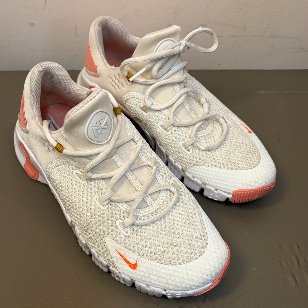 Nike White and Coral Athletic Shoes
